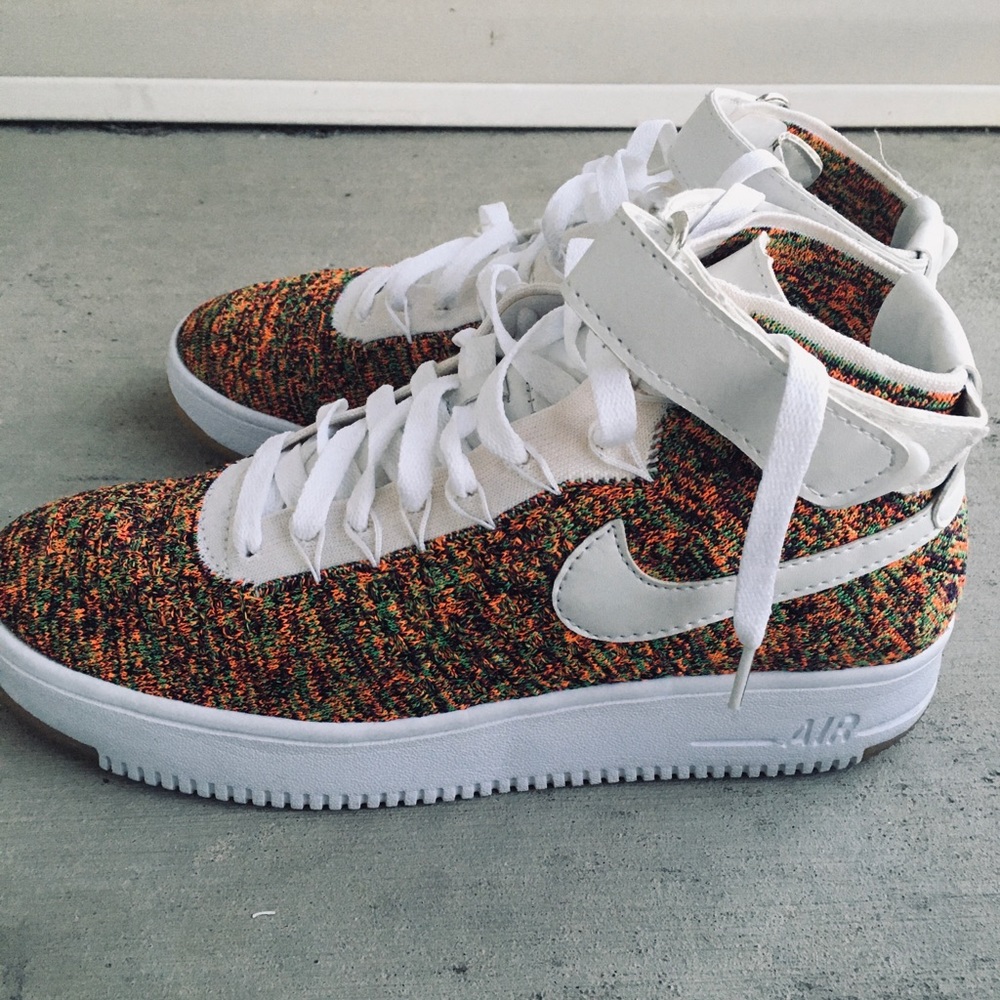 Air Force 1s Multicolor Flyknits